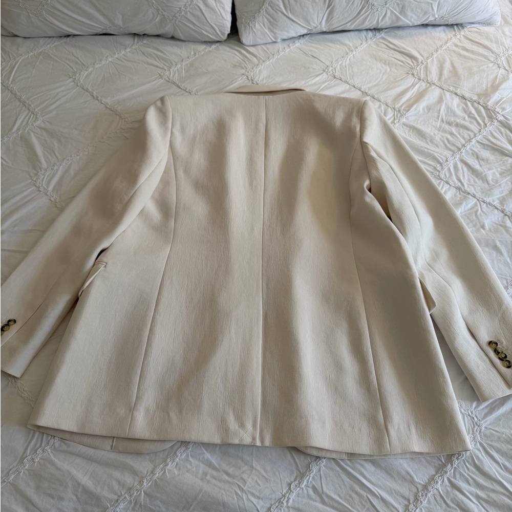 Aritzia Wilfred Generation Blazer Sz M gently used - Picture 5 of 13